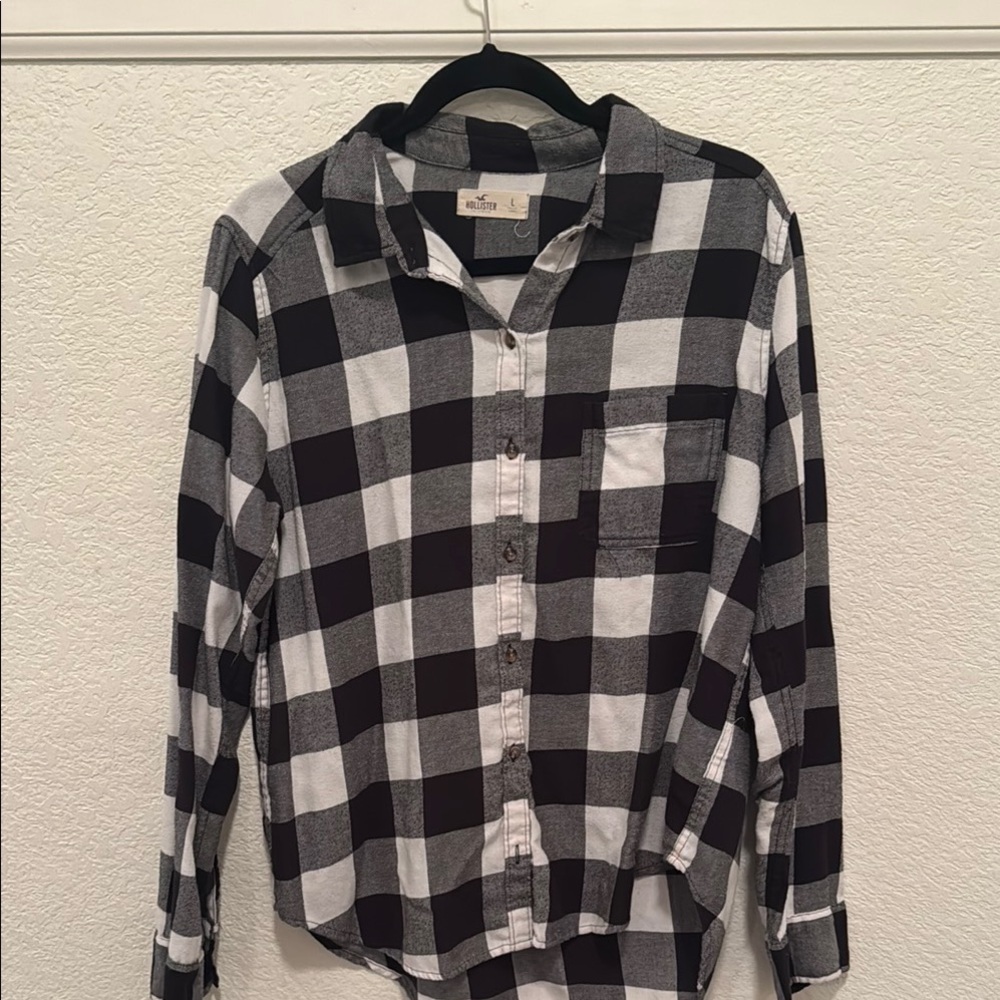 HollisterBuffalo Plaid Men's Shirt - Black and White